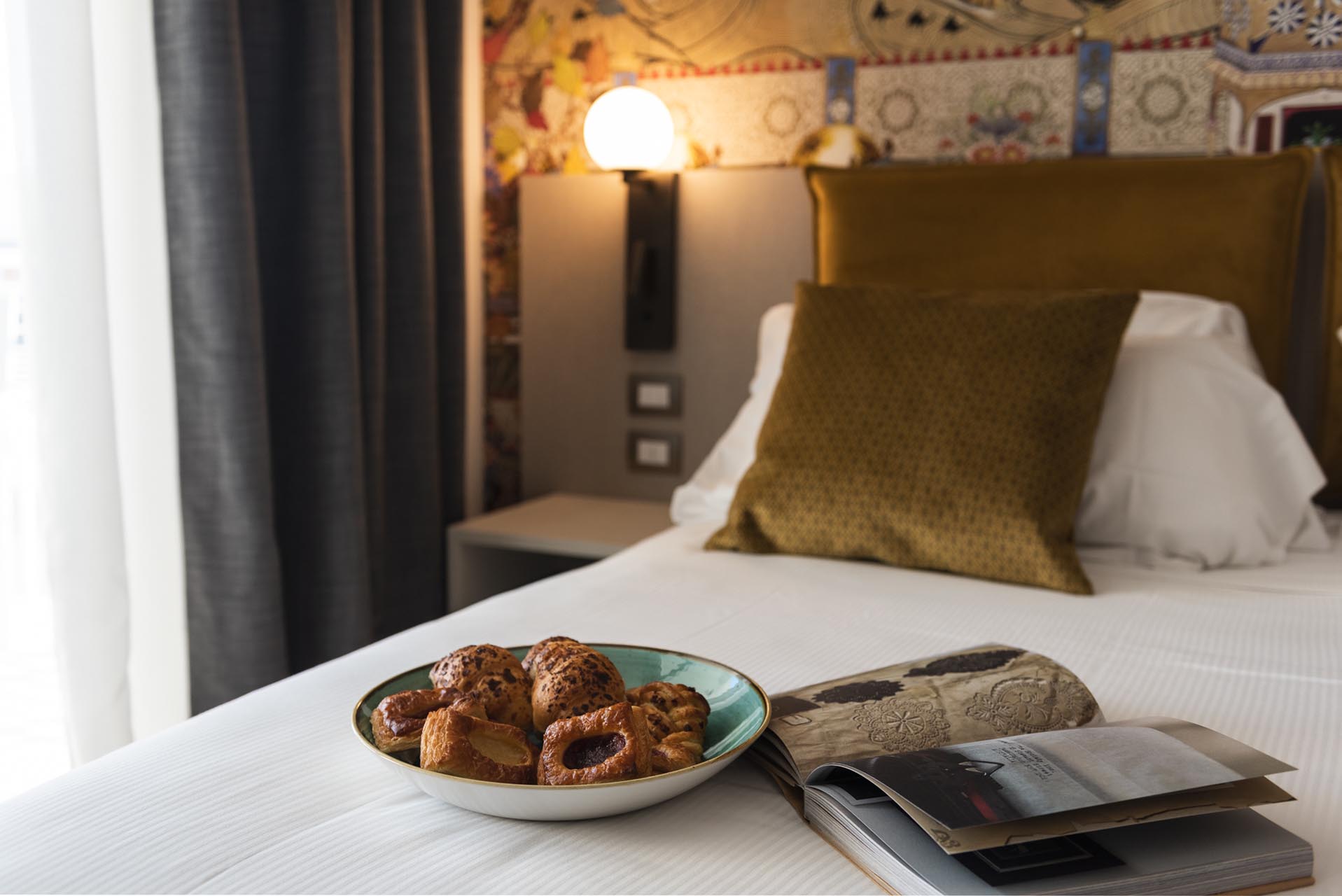 Rooms & Suites 296 FAM SUITE PAN PLUS 18