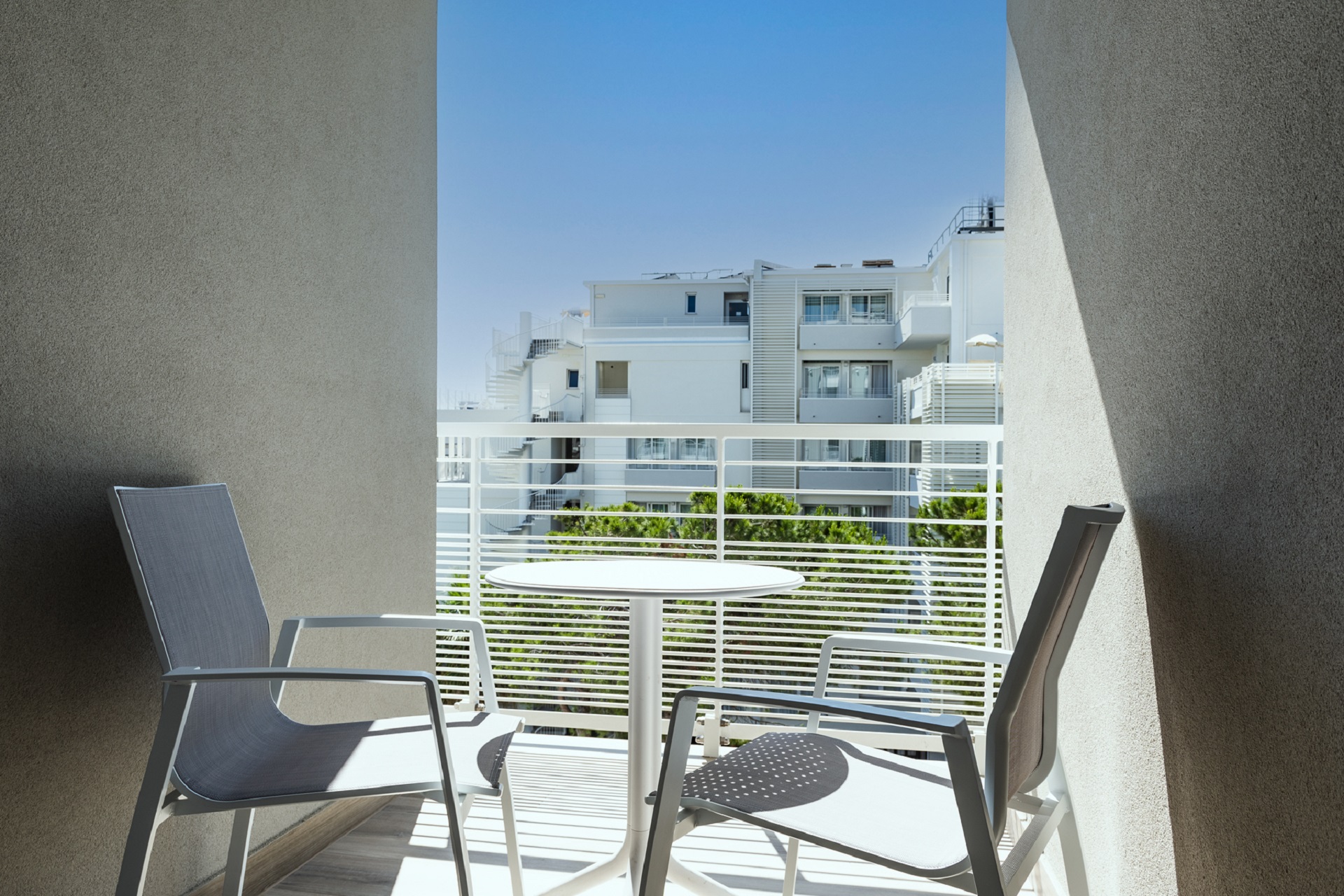 Rooms & Suites 7 LIFE ROOM VERDE BALCONY 14