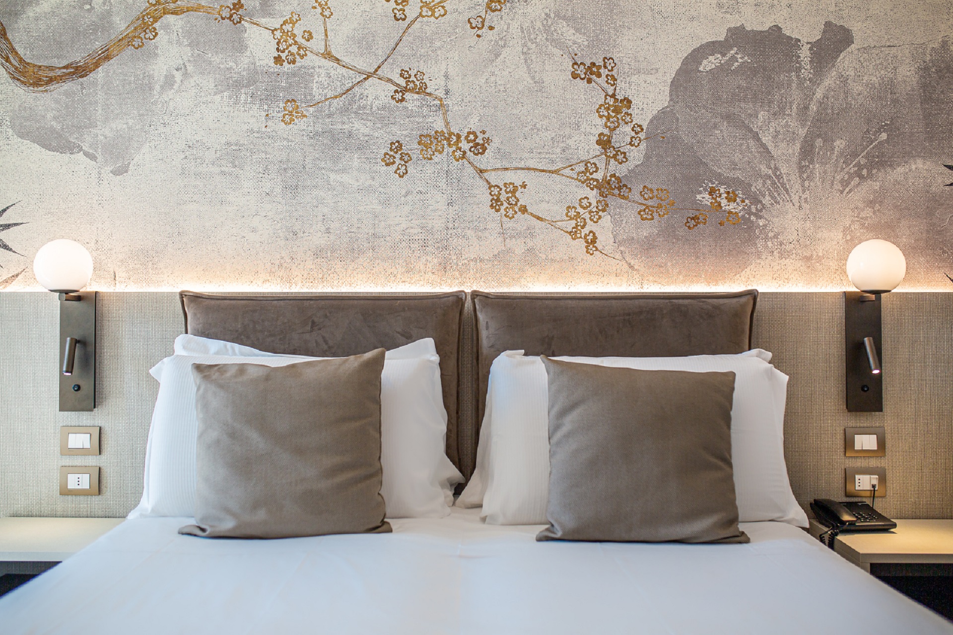 Rooms & Suites 85 Life Room beige 126